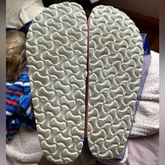 Birkenstock Boston - 🩷Candy Pink🩷 - Picture 5 of 5